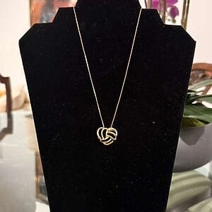 Elegant Gold Heart Jewelry Set – Necklace & Earrings