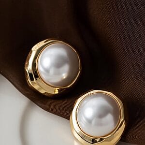 Luna Pearl Earrings