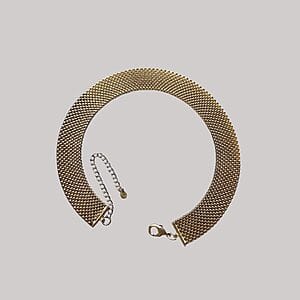 Discover the Golden Mesh Elegance Necklace – a sophisticated piece featuring a textured mesh design in radiant gold. This necklace includes a lobster clasp and adjustable chain, offering both comfort and versatility. Crafted with hypoallergenic materials, free from nickel, lead, and cadmium, it’s safe for sensitive skin and ideal for women who appreciate refined, durable, and timeless jewelry. Whether worn alone or layered, this necklace adds a graceful touch to any look. Shop now at Madu Joia Rara to elevate your style with elegance.