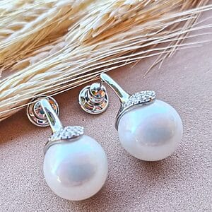 Luna Pearl Radiance Earring bridal pearl