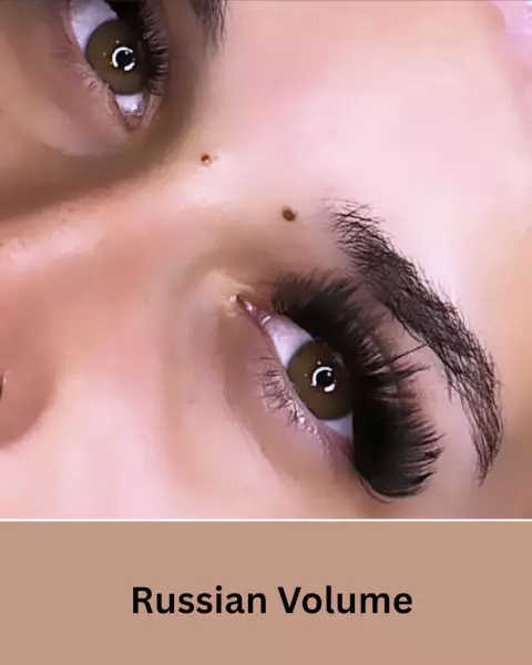 Dani Sacomani Russian Volume Eyelash Extensions - How to Choose, Styles & Care Tips in Clearwater, FL