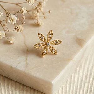 Blooming Spark Earring