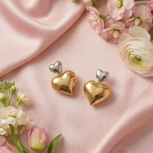 Elegant Petal Glow earrings by Madu Joia Rara inspired by soft blush tones, floral delicacy, and timeless feminine elegance
