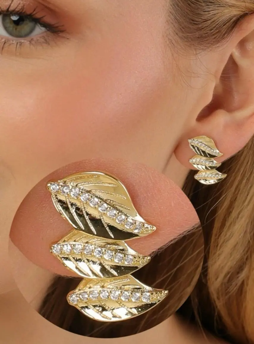 Radiant Leaf Zirconia mari semijoias | Radiant Leaf Zirconia Earrings - Mari Semijoias Radiant Leaf Zirconia Earrings - Mari Semijoias - Image 2