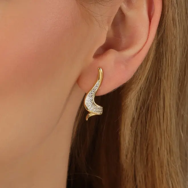 mari semijoias organic radiance zirconia earrings front | Organic Radiance Zirconia Earrings - Mari Semijoias Close-up of Mari Semijoias organic zirconia earrings featuring polished gold-plated details