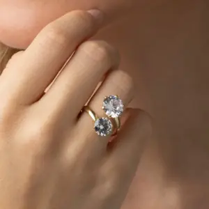 Double Solitaire 5A Zirconia Adjustable Ring - Mari Semijoias