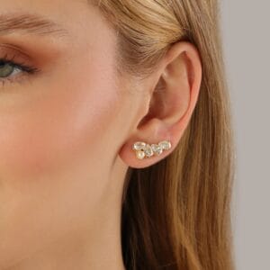 Golden Pearl & Zirconia Ear Climber Earrings – Mari Semijoias