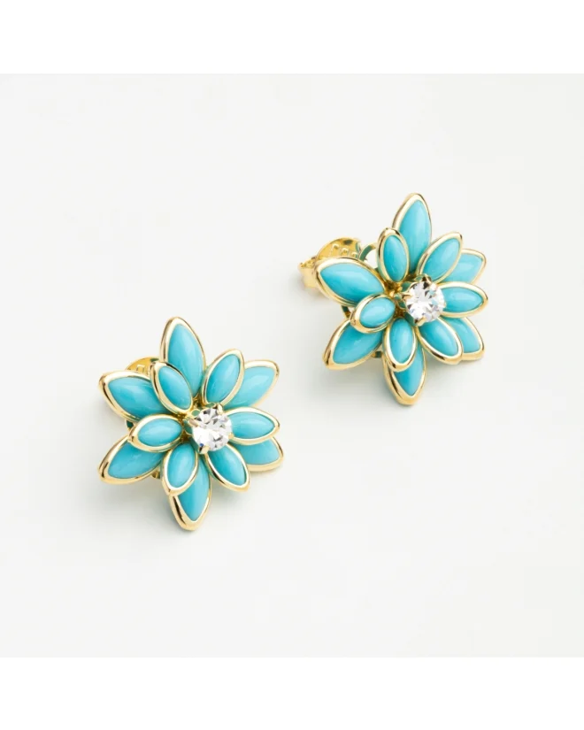 br 03389 1 | Gold Floral Turquoise Resin Stud Earrings with Zirconia Center - Mari Semijoias Gold Floral Turquoise Resin Stud Earrings with Zirconia Center - Mari Semijoias - Image 2