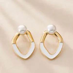 Pearl Blanc Drop Earrings - Mari Semijoias