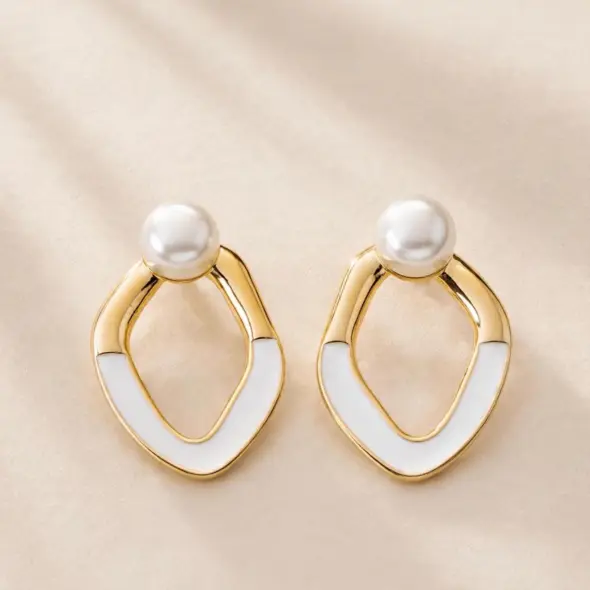 Pearl Blanc Drop Earrings - Mari Semijoias